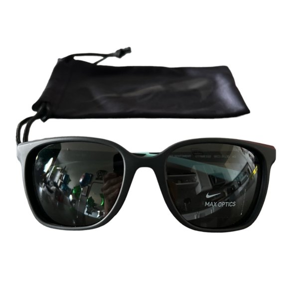 Nike Men's Sunglasses Sentiment CT7886 Grey 56-18-130 - Picture 2 of 10